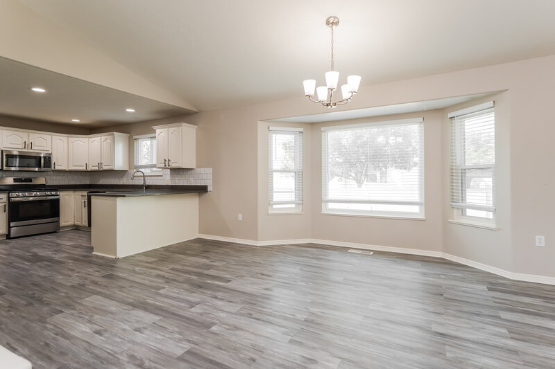 3,170/Mo, 110 E 1175 N Ogden, UT 84404 Dining Room View