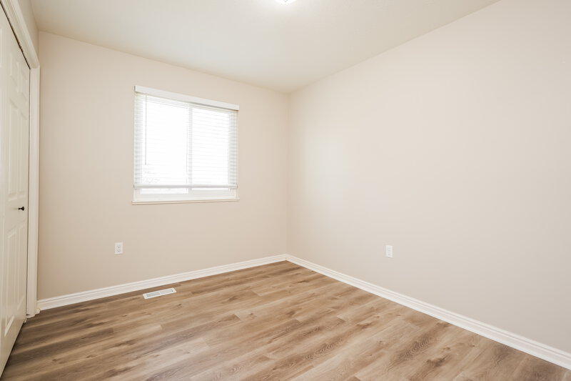 3,170/Mo, 110 E 1175 N Ogden, UT 84404 Bedroom View 2