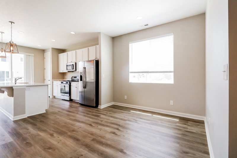 2,620/Mo, 327 W Palomino Way Stansbury Park, UT 84074 Dining Room View