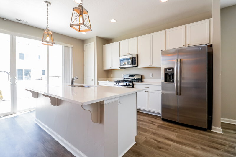 2,620/Mo, 327 W Palomino Way Stansbury Park, UT 84074 Kitchen View