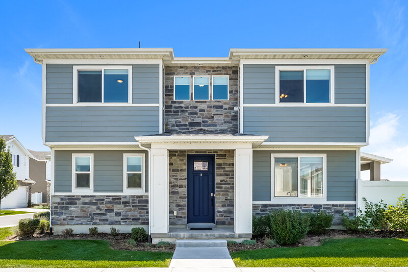 2,720/Mo, 1611 W Parkview Dr Syracuse, UT 84075 External View