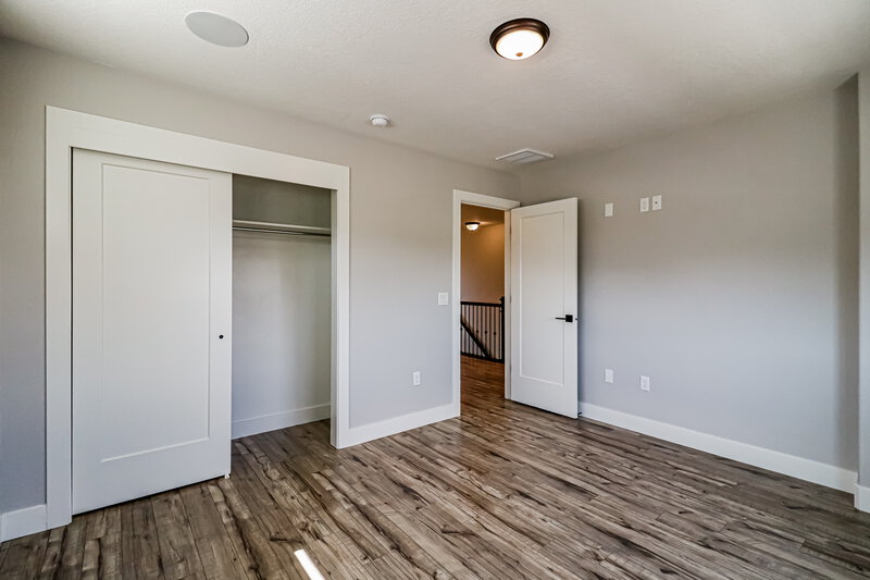 2,815/Mo, 1611 W Parkview Dr Syracuse, UT 84075 Misc View 10