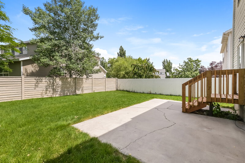 2,050/Mo, 827 Flint St Layton, UT 84041 Misc View 13