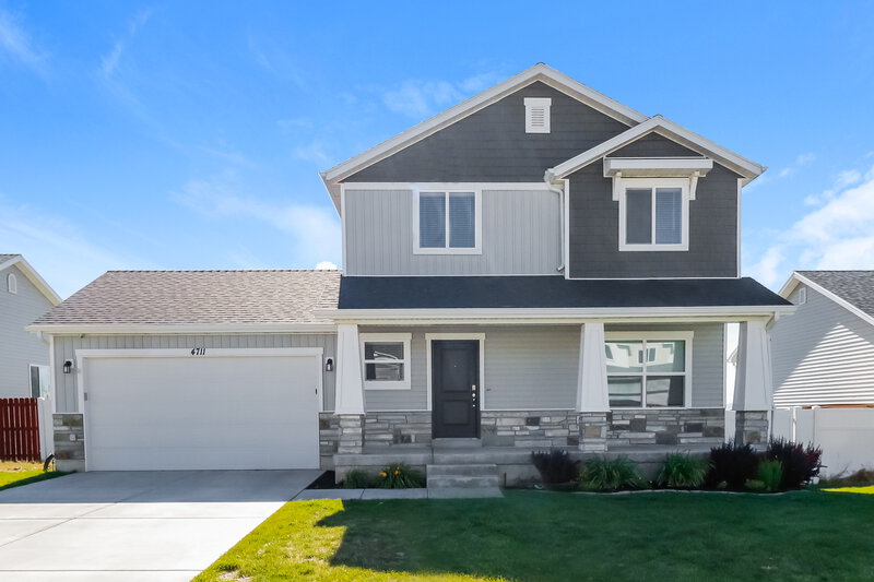 2,690/Mo, 4711 S West Park Dr Roy, UT 84067 External View
