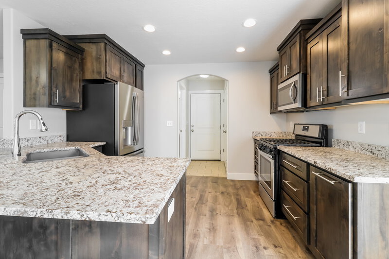 2,690/Mo, 4711 S West Park Dr Roy, UT 84067 Misc View 3