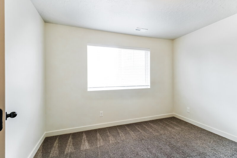 2,045/Mo, 141 E Polaris Dr Unit 186 Saratoga Springs, UT 84045 Misc View 10