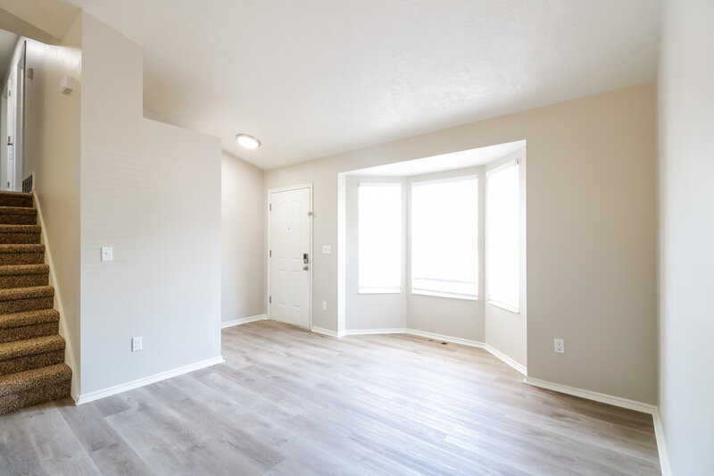 1,710/Mo, 759 White Pine Dr Tooele, UT 84074 Dining Room View 2