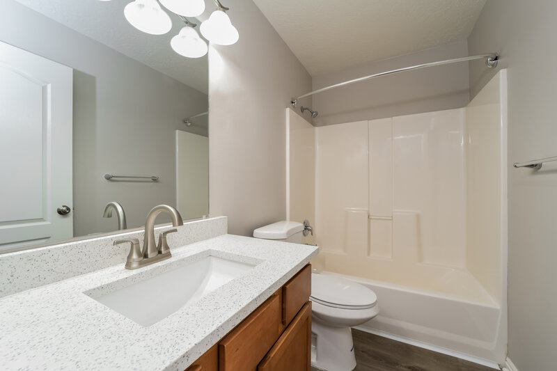 2,660/Mo, 1752 E Revere Way Eagle Mountain, UT 84005 Bathroom View