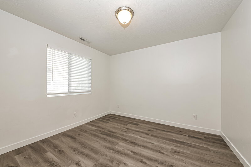 2,470/Mo, 13063 S Summerdale Dr Herriman, UT 84096 Bedroom View 2