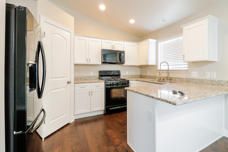 1,805/Mo, 2398 E Jim Bridger Dr Eagle Mountain, UT 84005 Misc View 5