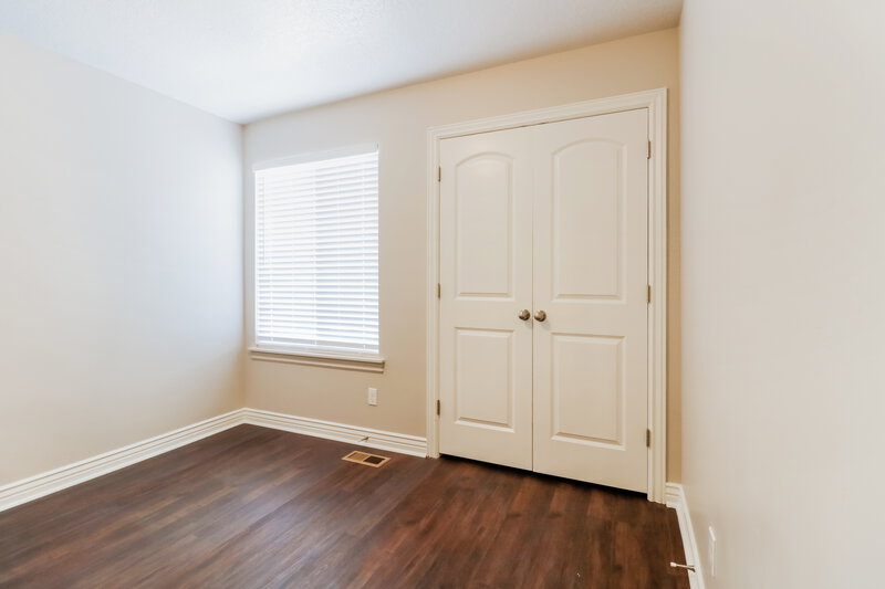 1,805/Mo, 2398 E Jim Bridger Dr Eagle Mountain, UT 84005 Misc View 10