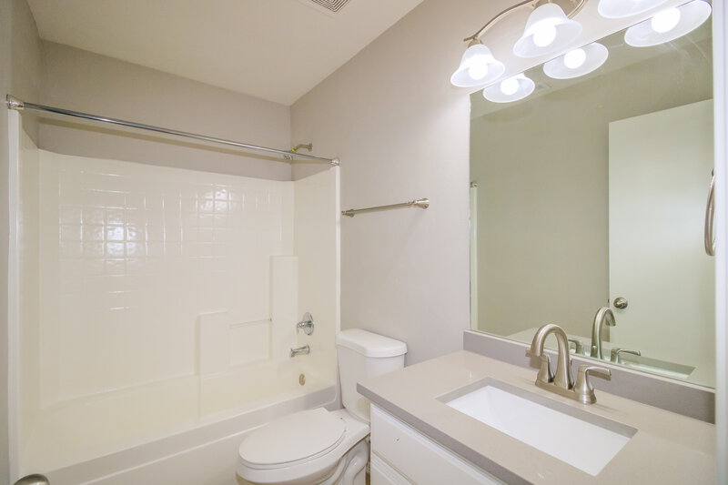 2,295/Mo, 3174 S Hunter Farm Way Salt Lake City, UT 84128 Bathroom View