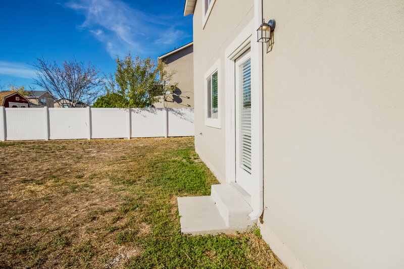 2,295/Mo, 3174 S Hunter Farm Way Salt Lake City, UT 84128 Rear View