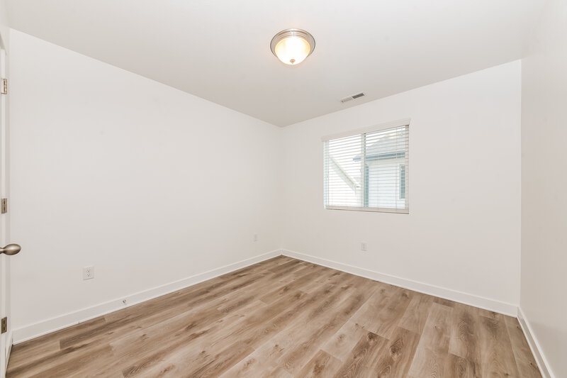 3,285/Mo, 7877 S Cronus Ln West Jordan, UT 84081 Bedroom View 2