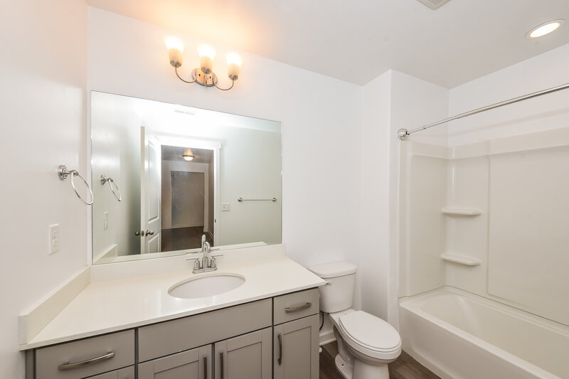 3,285/Mo, 7877 S Cronus Ln West Jordan, UT 84081 Bathroom View