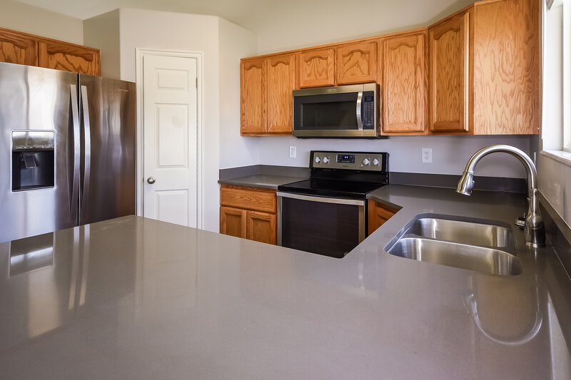 2,390/Mo, 4235 W 5475 S Roy, UT 84067 Misc View 3