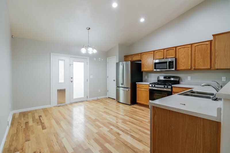 2,320/Mo, 4049 E Sioux St Eagle Mountain, UT 84005 Misc View 3