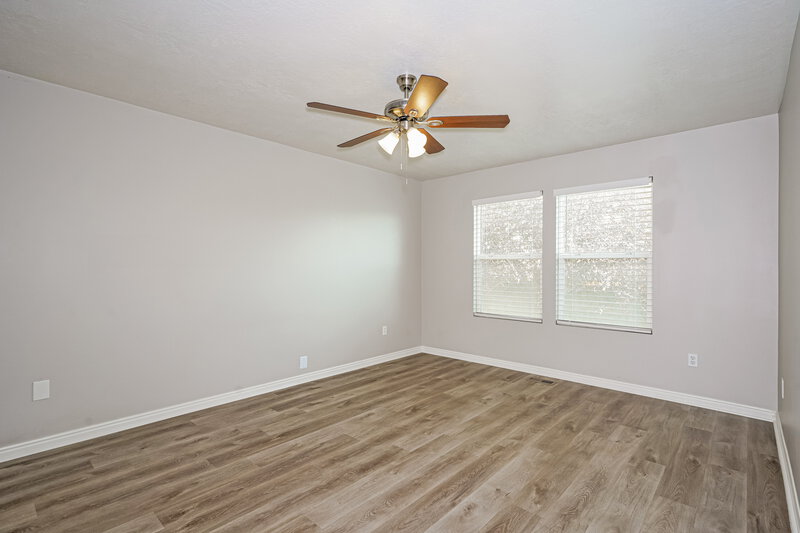2,165/Mo, 4049 E Sioux St Eagle Mountain, UT 84005 Main Bedroom View