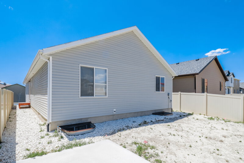 2,410/Mo, 1791 E Tumwater Ln Eagle Mountain, UT 84005 Misc View 17