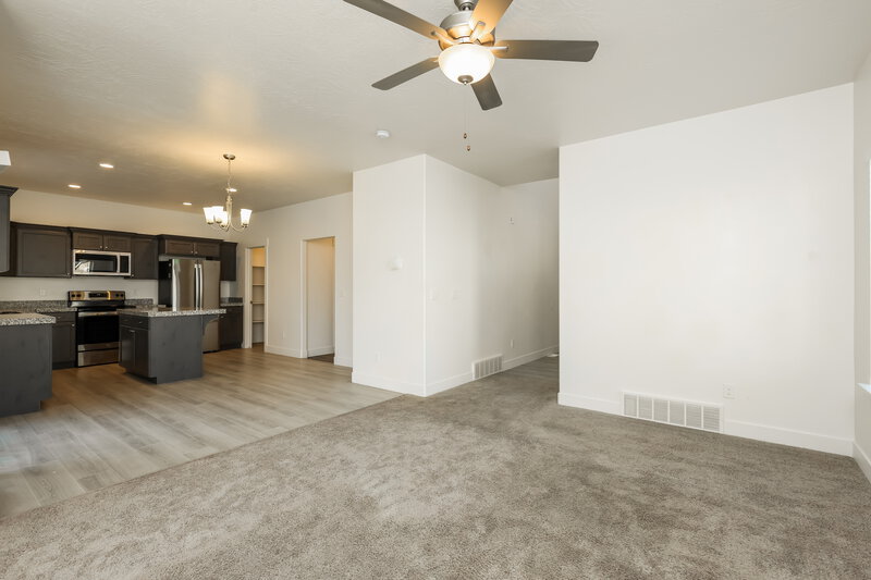 1,860/Mo, 4762 E Lake Corner Dr Eagle Mountain, UT 84005 Living Room View 2