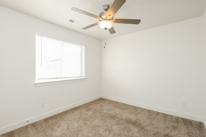 1,860/Mo, 4762 E Lake Corner Dr Eagle Mountain, UT 84005 Bedroom View 2