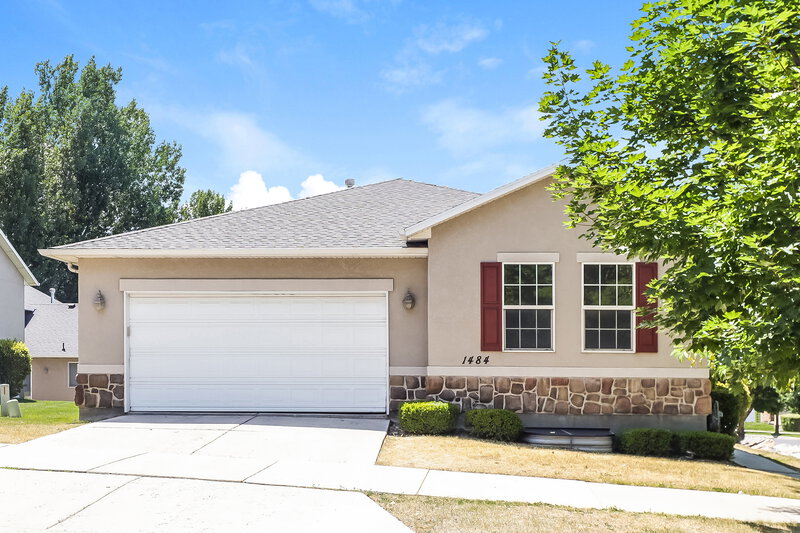 2,670/Mo, 1484 E 1230 S Provo, UT 84606 External View