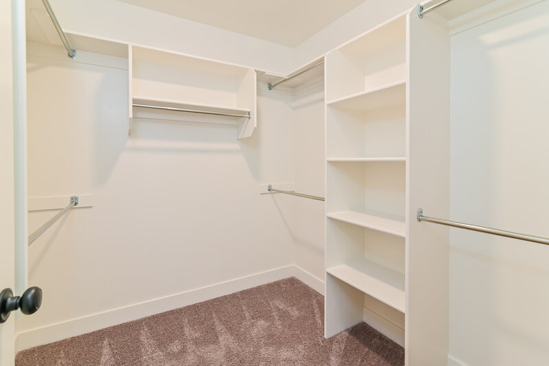 2,510/Mo, 4816 E Hidden Steppe Bnd Eagle Mountain, UT 84005 Amenities View