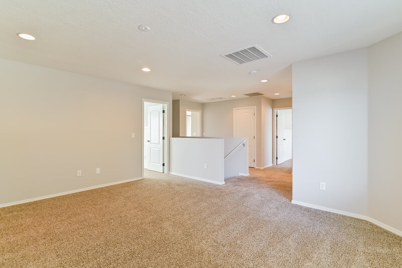 2,470/Mo, 606 S Willow Park Dr Lehi, UT 84043 Family Room View