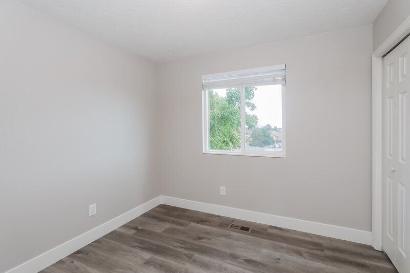 2,560/Mo, 1201 E 2400 N Layton, UT 84040 Misc View 9