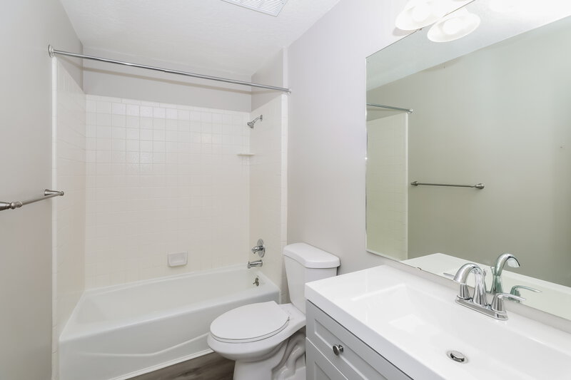 2,560/Mo, 1201 E 2400 N Layton, UT 84040 Misc View 12