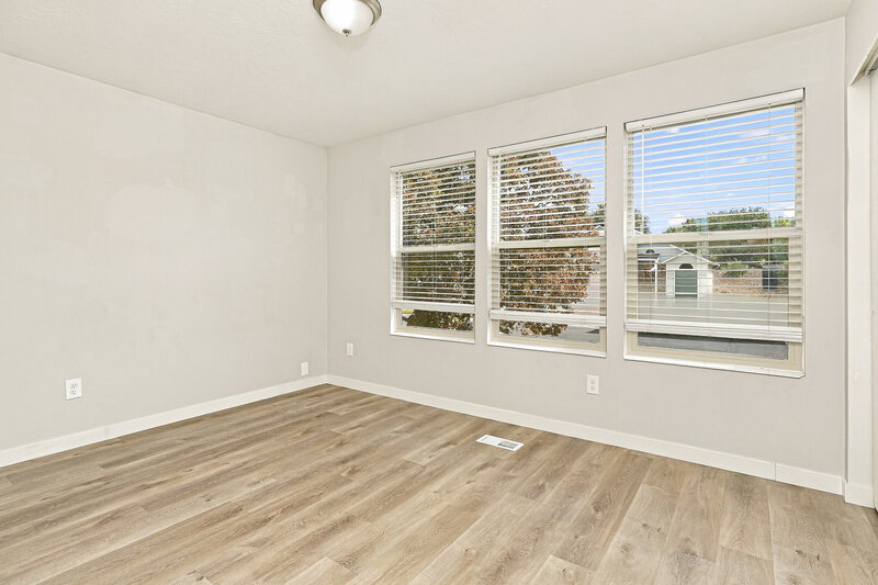 2,610/Mo, 2499 N 1050 W Clinton, UT 84015 Bedroom View