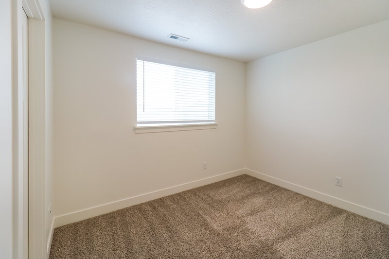 2,370/Mo, 4907 E Breezy Patch Rd Eagle Mountain, UT 84005 Misc View 10