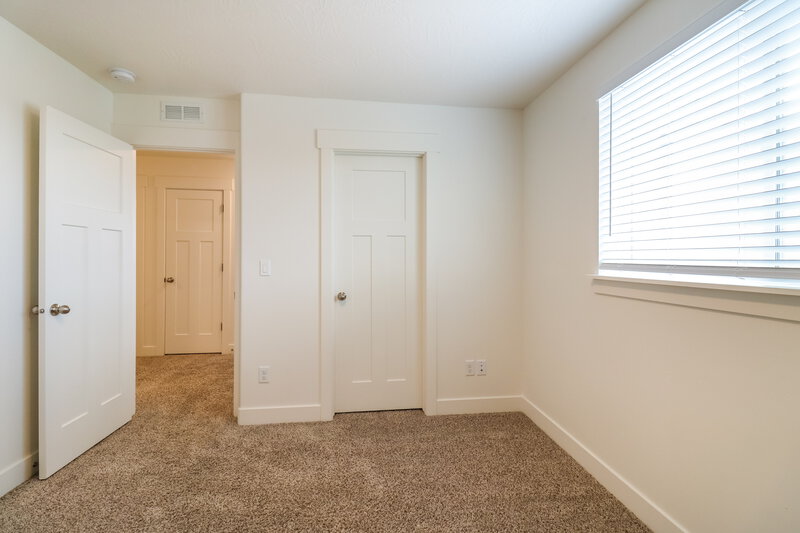 2,370/Mo, 4907 E Breezy Patch Rd Eagle Mountain, UT 84005 Misc View 11