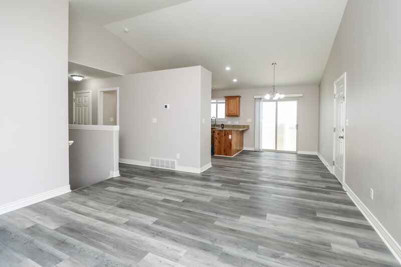 2,260/Mo, 3717 N Bountiful Ln Eagle Mountain, UT 84005 Misc View 3