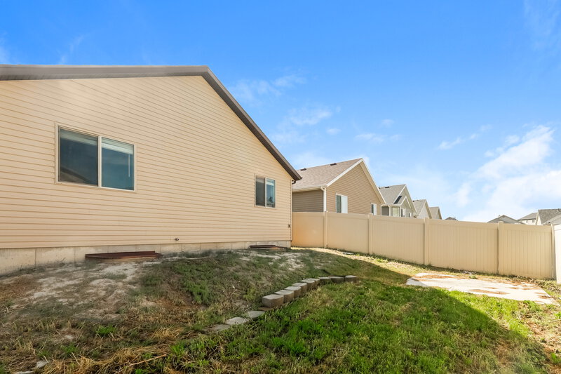 2,260/Mo, 3717 N Bountiful Ln Eagle Mountain, UT 84005 Misc View 15
