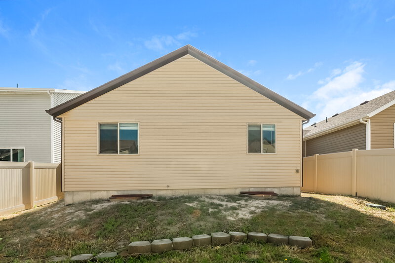 2,260/Mo, 3717 N Bountiful Ln Eagle Mountain, UT 84005 Misc View 17