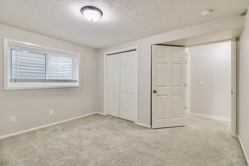 2,345/Mo, 304 W 25 S Clearfield, UT 84015 Bedroom View 2