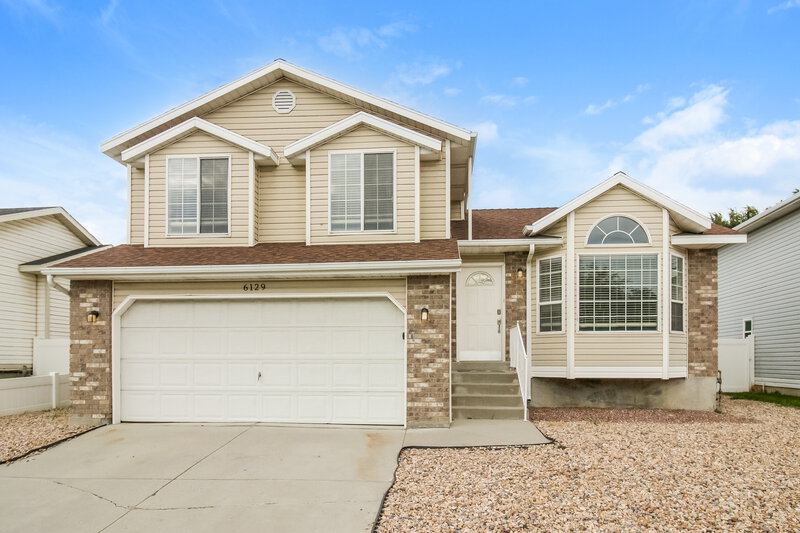 2,440/Mo, 6129 S Crystal River Dr Murray, UT 84123 External View