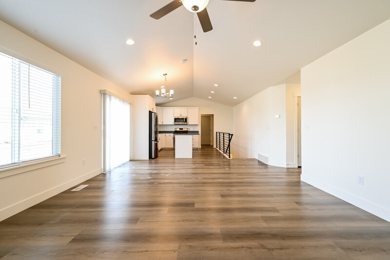 2,055/Mo, 2363 E Spring Street Eagle Mountain, UT 84005 Misc View 3