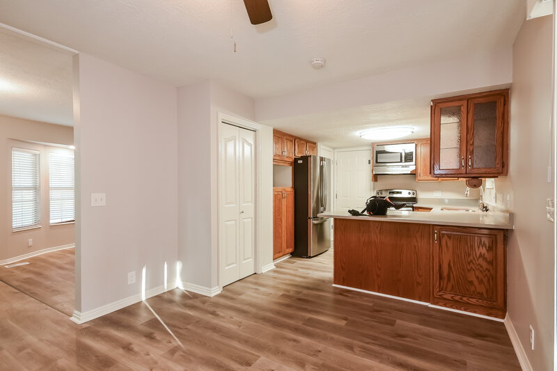 2,345/Mo, 8017 S 2100 E South Weber, UT 84405 Misc View 2