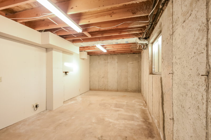 2,695/Mo, 8017 S 2100 E South Weber, UT 84405 Misc View 16