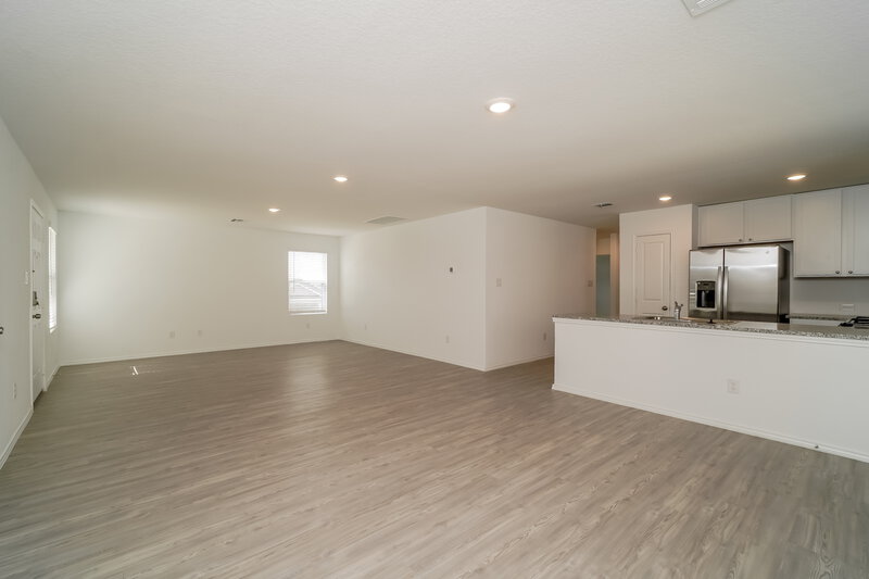 1,660/Mo, 8803 Barrow Path Converse, TX 78109 Misc View 4