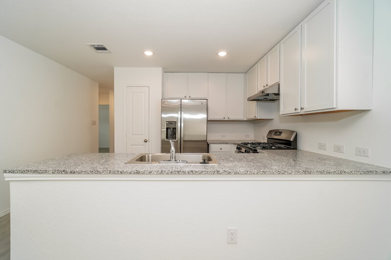 1,660/Mo, 8803 Barrow Path Converse, TX 78109 Misc View 6