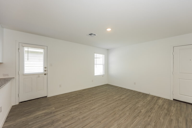 0/Mo, 6611 Whirling Path San Antonio, TX 78253 Misc View 5