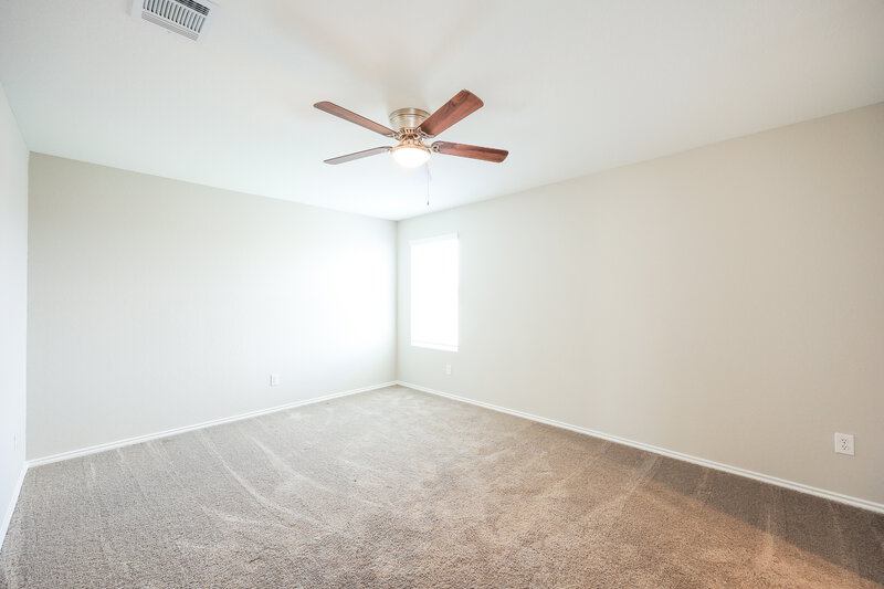 1,700/Mo, 14612 Greenfield Ml San Antonio, TX 78254 Main Bedroom View
