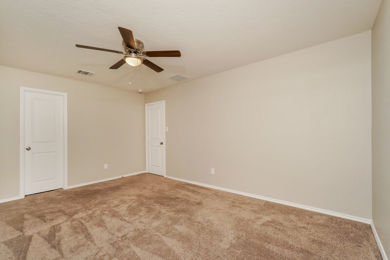 1,670/Mo, 9913 Leeds Wheel San Antonio, TX 78254 Main Bedroom View 2