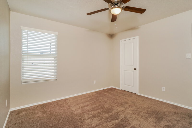 1,670/Mo, 9913 Leeds Wheel San Antonio, TX 78254 Bedroom View