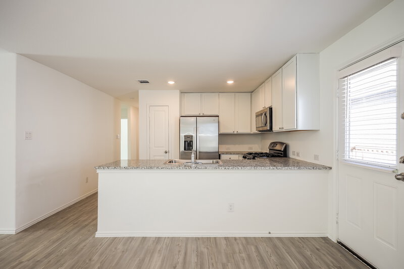 1,395/Mo, 6631 Morgan Cp San Antonio, TX 78253 Dining Room View