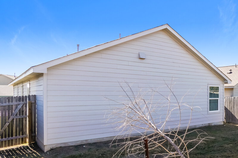 1,365/Mo, 14711 Brandy Brk San Antonio, TX 78253 Rear View 2
