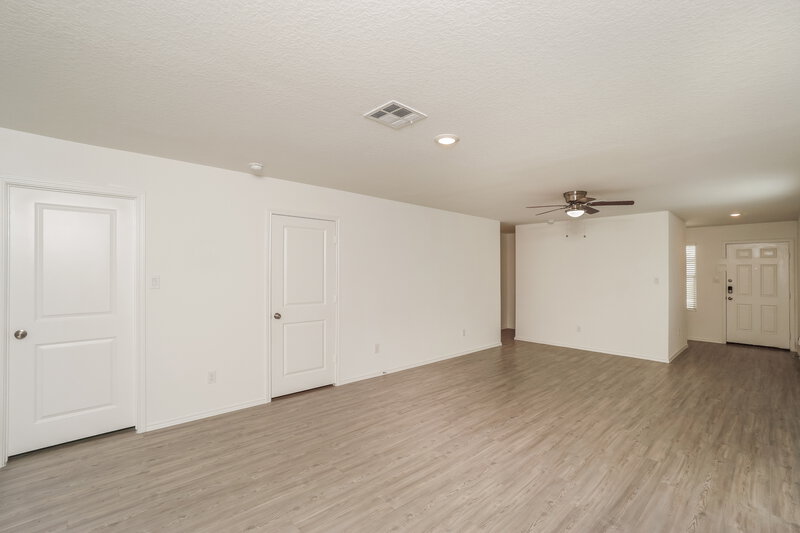 1,525/Mo, 14640 Greenfield Ml San Antonio, TX 78254 Dining Room View